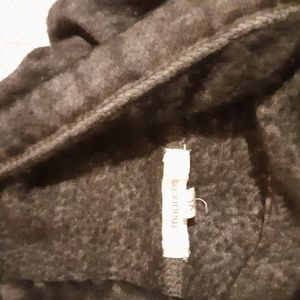 Turtle neck sweatshirt